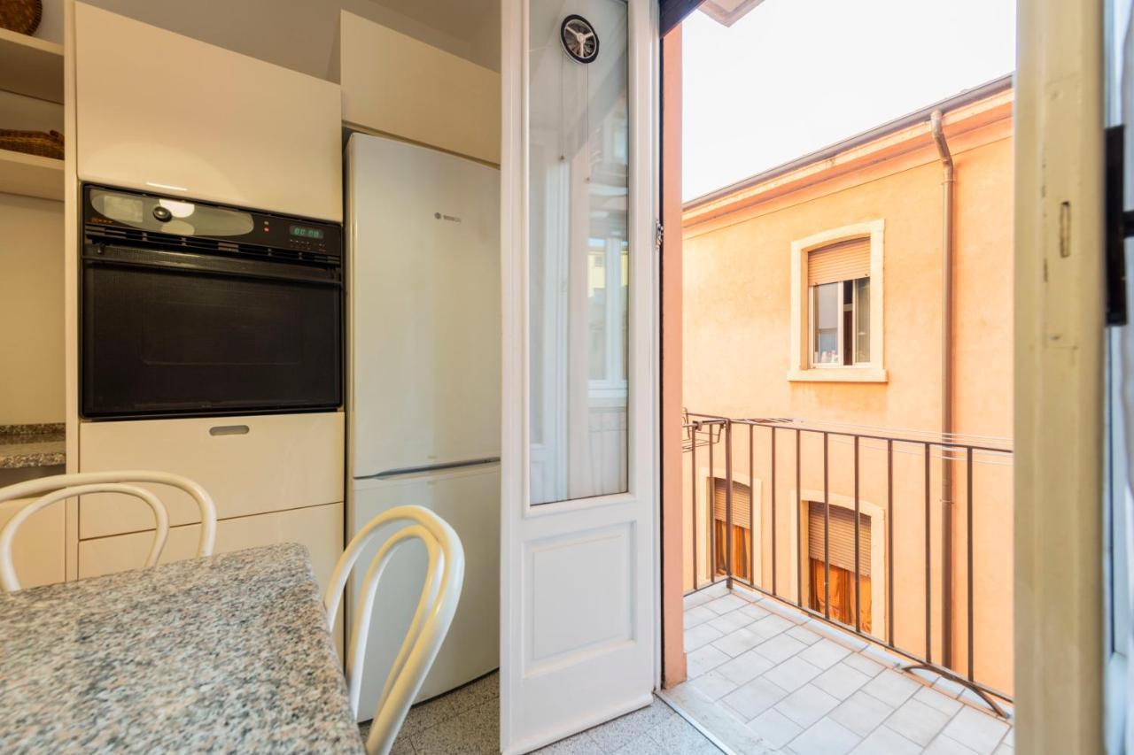 Appartement Residenza Astra à Vérone Extérieur photo